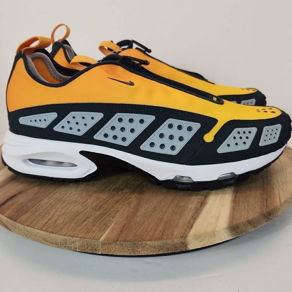 Nike Air Sunder Max 'Canyon Gold' HJ8080 700 Women's Size 9.5